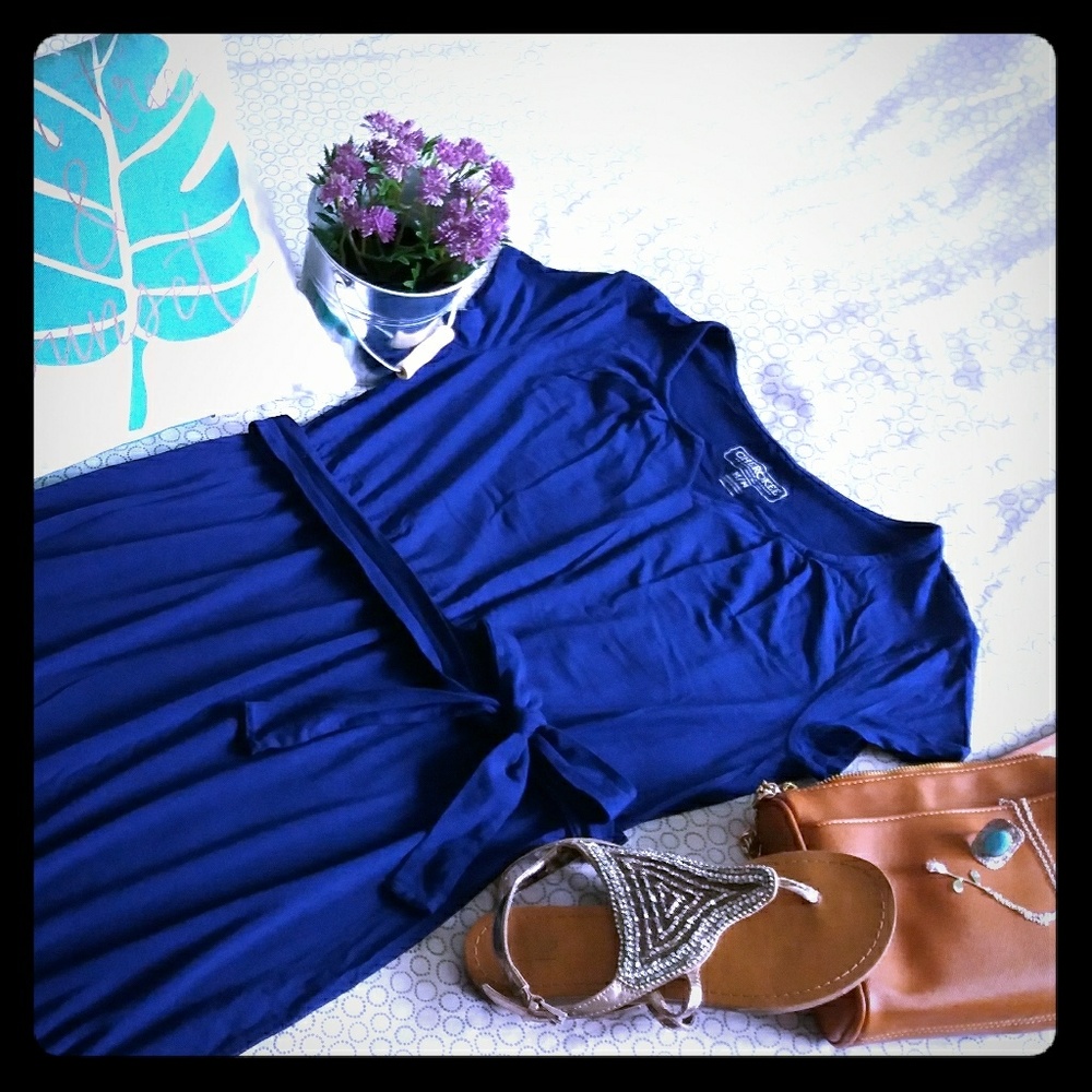 Cherokee cobalt blue super soft tee dress